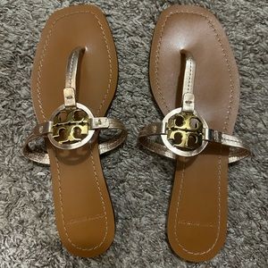 Beautiful rose gold Tory Burch flip flops!